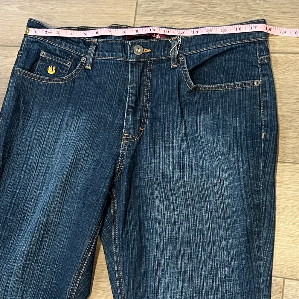 Gloria Vanderbilt Size 16 Missy Short Dark Indigo Jeans - Picture 8 of 13